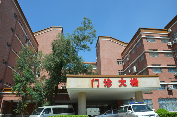 廈門金磚峰會建筑立面改造選用歐諾樓飾貼(軟瓷(圖2)